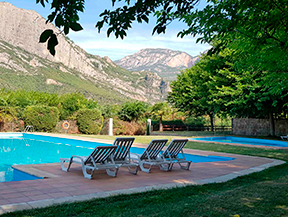 Camping OLIANA y bar-restaurante CAL RESPIR Camping OLIANA y bar-restaurante CAL RESPIR