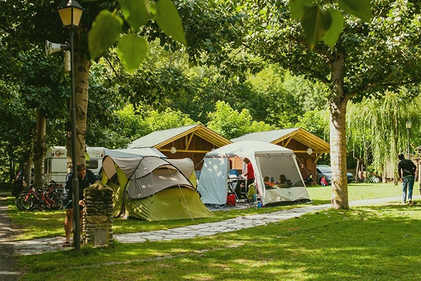 Camping La Borda Pubill Ribera De Cardos Recomendaciones Rutas