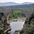 Puente románico de Llierca