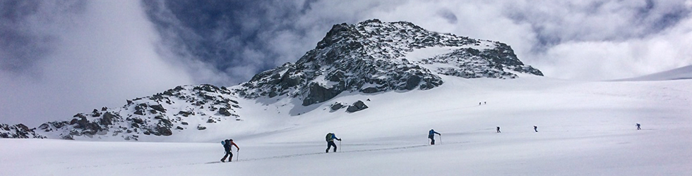 Ascensión con esquís al Aneto (2 días)