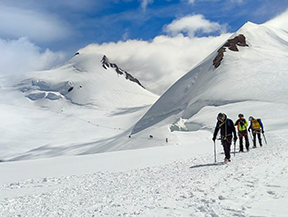 Ascensiones a 4.000s en el Monte Rosa - Aosta (5 días) Ascensiones a 4.000s en el Monte Rosa - Aosta (5 días)