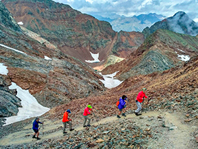 Los Gigantes de las Tres Naciones (5 días) Los Gigantes de las Tres Naciones (5 días)
