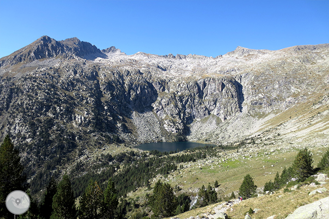 Estany Llong y Portarró de Espot desde Aigüestortes 1 