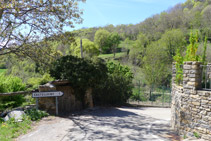 Salimos de Olp por la carretera de Castellviny.