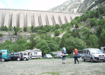 Salimos del aparcamiento del embalse de Cavallers.