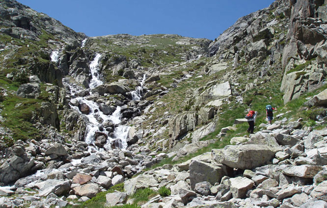 Besiberri Norte (3.014m) desde Cavallers por río Malo 1 