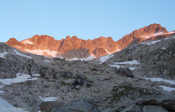 Besiberri Norte (3.014m) desde Cavallers por río Malo 1 