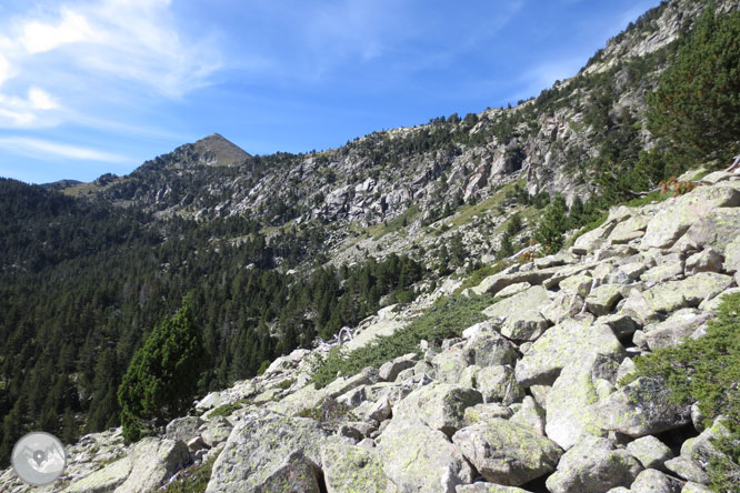 Besiberri Sur (3.024m) y Comaloforno (3.029m) por los lagos de Gémena 1 