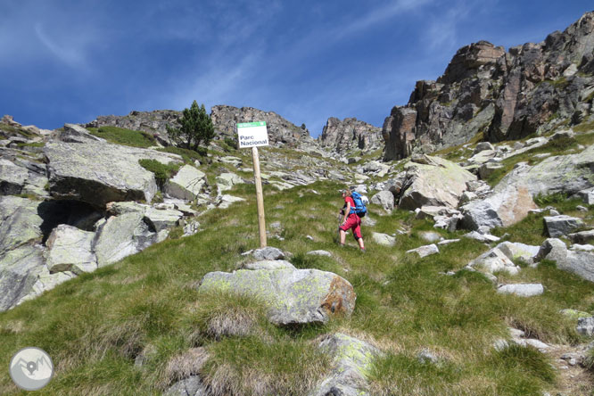 Besiberri Sur (3.024m) y Comaloforno (3.029m) por los lagos de Gémena 1 