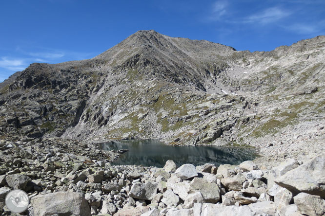 Besiberri Sur (3.024m) y Comaloforno (3.029m) por los lagos de Gémena 1 