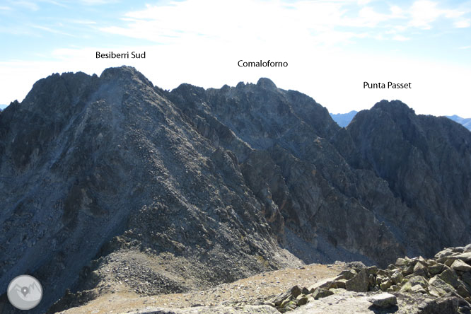 Besiberri Sur (3.024m) y Comaloforno (3.029m) por los lagos de Gémena 1 