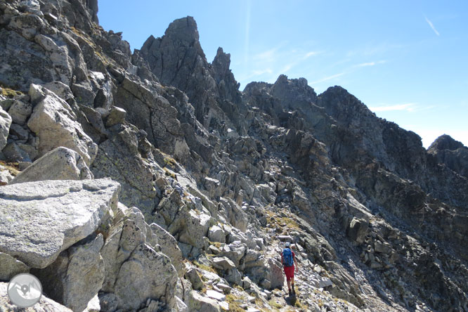 Besiberri Sur (3.024m) y Comaloforno (3.029m) por los lagos de Gémena 1 