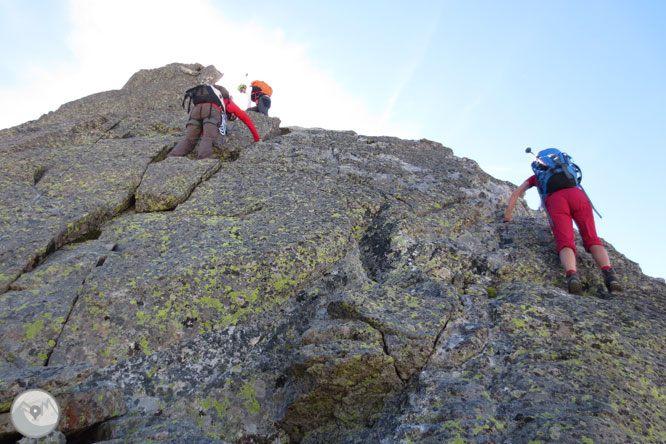 Besiberri Sur (3.024m) y Comaloforno (3.029m) por los lagos de Gémena 1 