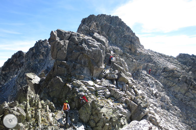 Besiberri Sur (3.024m) y Comaloforno (3.029m) por los lagos de Gémena 1 