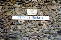 Indicaciones del Camino Viejo de Queralbs a Núria.