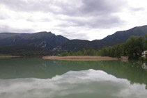 Vistas mirando hacia el S del embalse de Cellers.