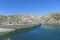 Presa del Estany Gento.