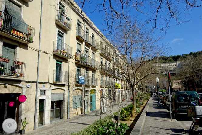 El castillo de Sant Miquel desde Gerona 1 