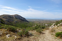 Vistas al valle de Santa Caterina desde el collado de Garrigars.