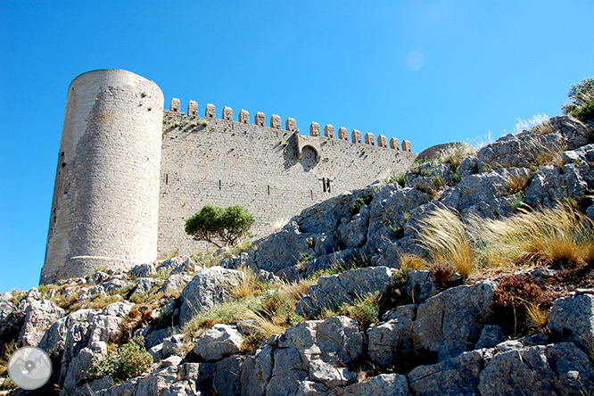 Castillo del Montgrí y zona de interès natural de les Dunes 1 