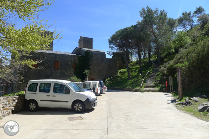 Castillo de Sant Salvador de Verdera desde Sant Pere de Rodes  1 