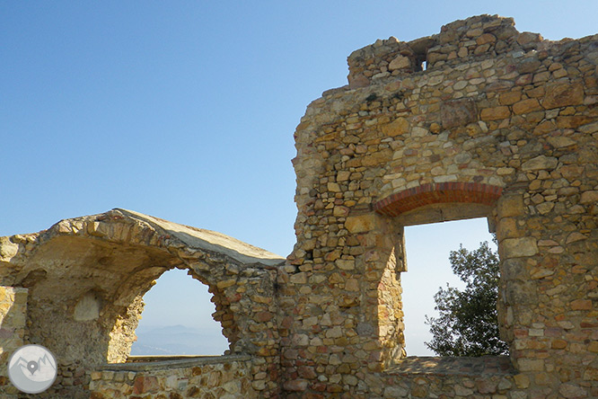 El castillo de Burriac y el Camino de las Fuentes desde Argentona 1 