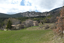 Masía de Can Vila.