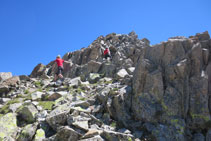 Subiendo al pico de Pondiellos.