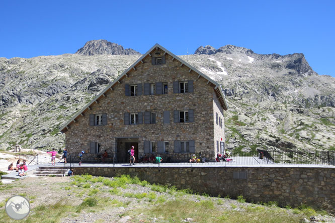 Picos del Infierno (3.073m-3.082m-3.076m) desde el balneario de Panticosa 1 