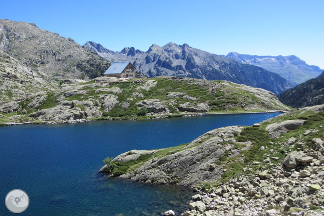 Picos del Infierno (3.073m-3.082m-3.076m) desde el balneario de Panticosa 1 