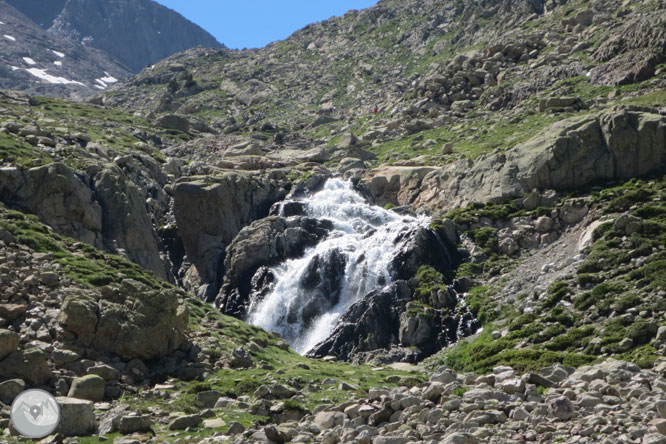 Picos del Infierno (3.073m-3.082m-3.076m) desde el balneario de Panticosa 1 