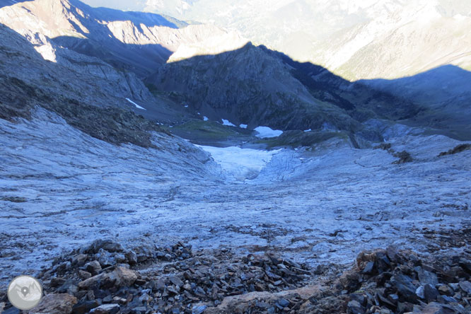 Picos del Infierno (3.073m-3.082m-3.076m) desde el balneario de Panticosa 2 