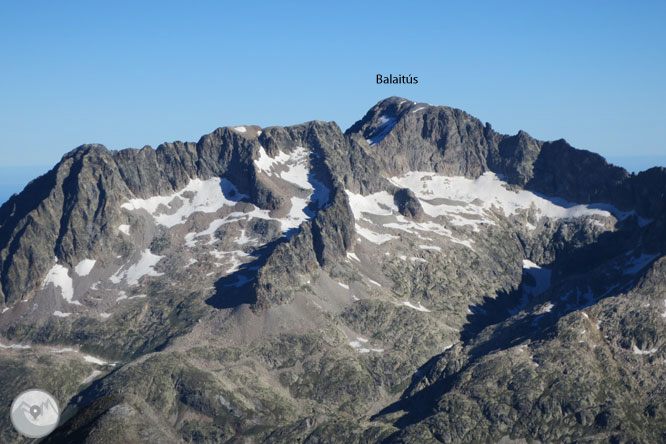 Picos del Infierno (3.073m-3.082m-3.076m) desde el balneario de Panticosa 2 