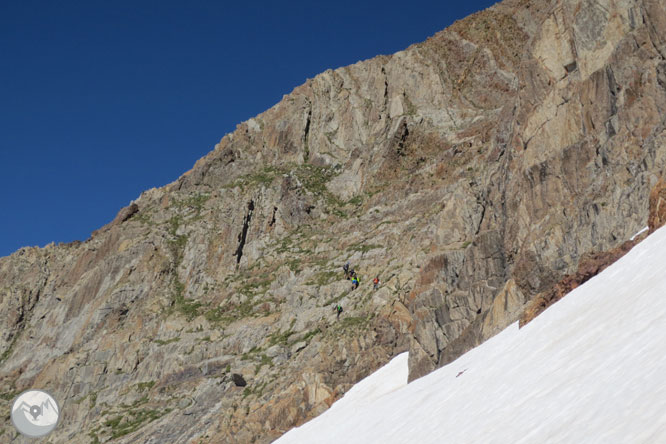 Picos del Infierno (3.073m-3.082m-3.076m) desde el balneario de Panticosa 2 