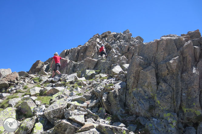 Picos del Infierno (3.073m-3.082m-3.076m) desde el balneario de Panticosa 2 