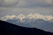 Macizo de la Pica d´Estats desde la borda de Cossant.