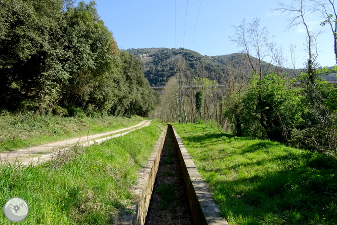 El desfiladero del Ter y la montaña de los Sants Metges 1 