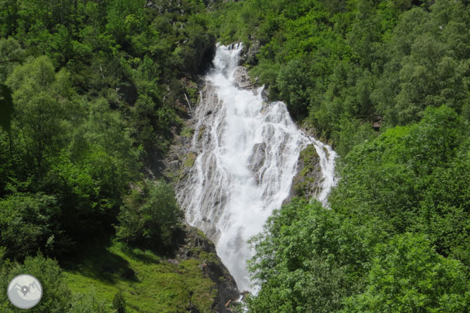 Posets (3.375m) por la cresta de Espadas 1 