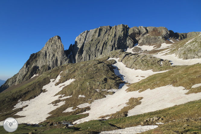 Posets (3.375m) por la cresta de Espadas 2 