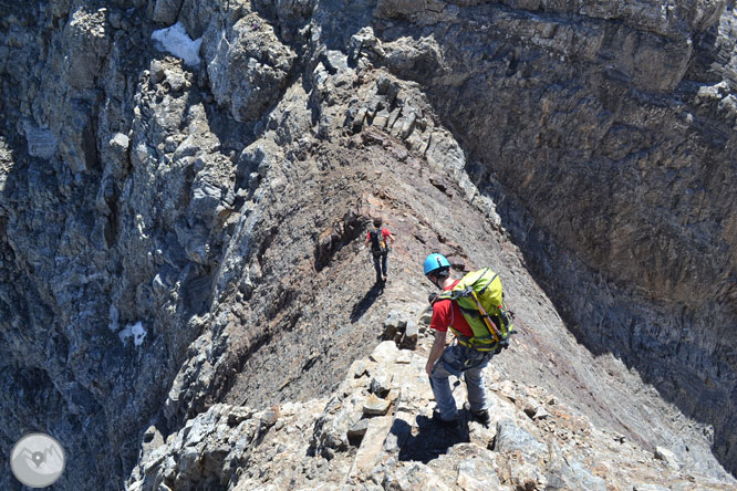 Posets (3.375m) por la cresta de Espadas 2 