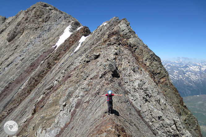 Posets (3.375m) por la cresta de Espadas 2 