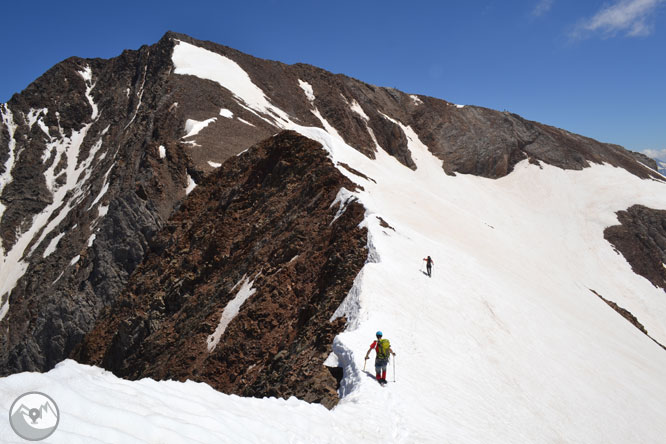 Posets (3.375m) por la cresta de Espadas 2 