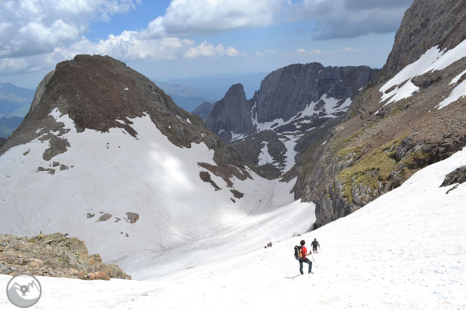 Posets (3.375m) por la cresta de Espadas 2 