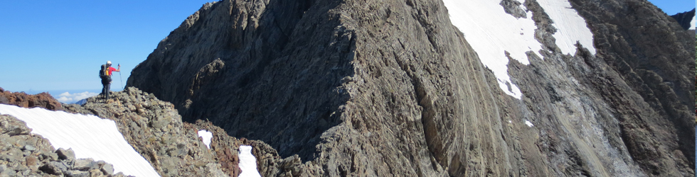 Posets (3.375m) por la cresta de Espadas