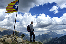 Cumbre del Cadinell, de 2113m de altitud.