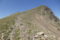 A los pies del pico Negre de Envalira.