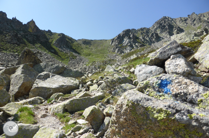 Lago de las Abelletes y picos de Envalira (2.823m y 2.818m) 1 