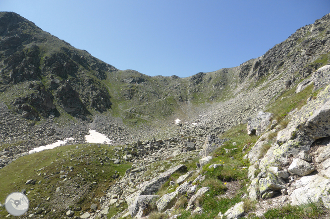 Lago de las Abelletes y picos de Envalira (2.823m y 2.818m) 1 