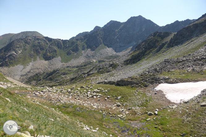 Lago de las Abelletes y picos de Envalira (2.823m y 2.818m) 1 