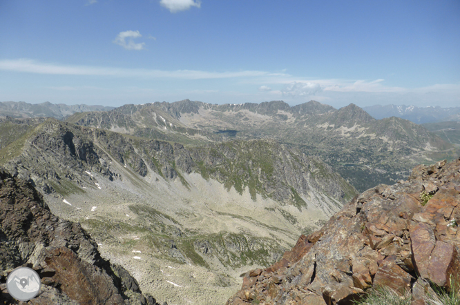 Lago de las Abelletes y picos de Envalira (2.823m y 2.818m) 1 